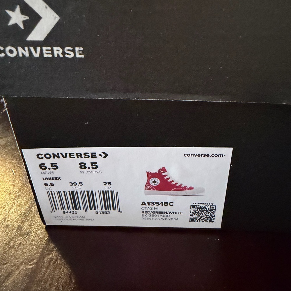 Converse Red Canvas Sneakers with White Details - Picture 5 of 5